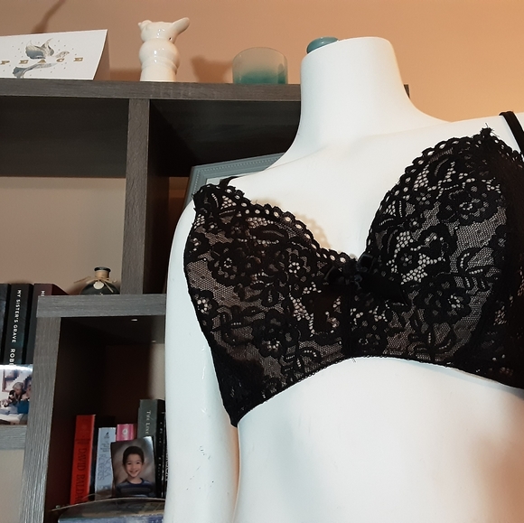 NWT Frederick's bra - Picture 3 of 10